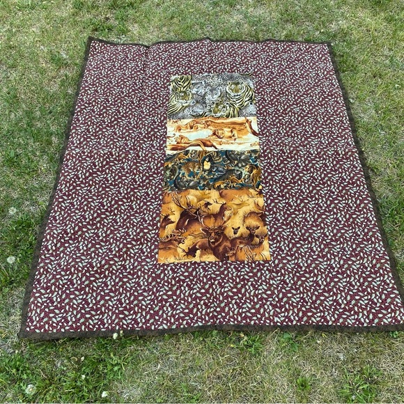 Vintage animal patchwork quilt - Picture 5 of 6